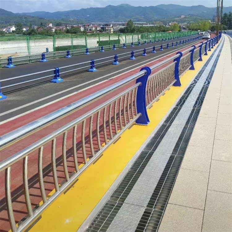 橋梁護欄