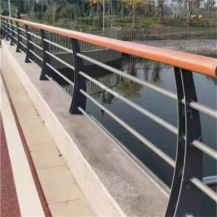 橋梁護欄?市場整體成交情況不佳