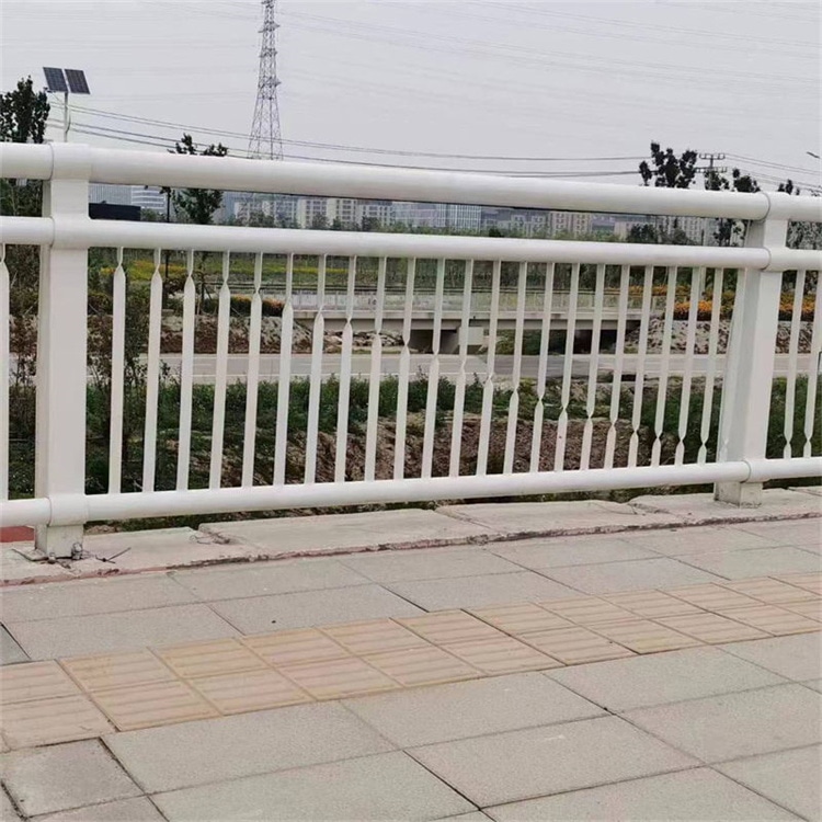 防撞護欄
