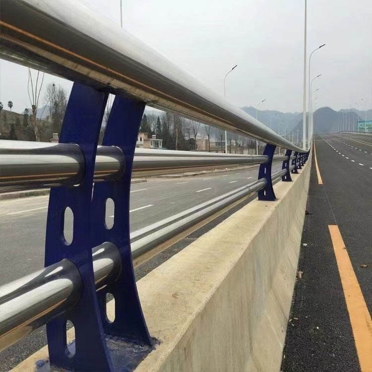 人行道欄桿?市場進(jìn)入低迷狀態(tài)
